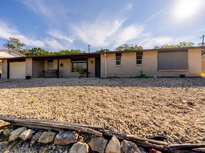 211 Poco Vista Dr S, Kerrville, TX, 78028