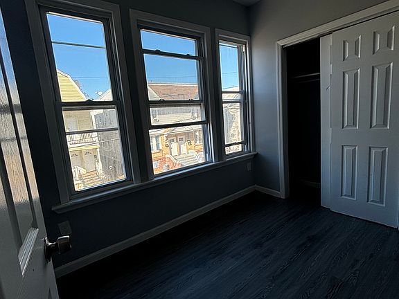5th image of 34 Howard St Floor 3