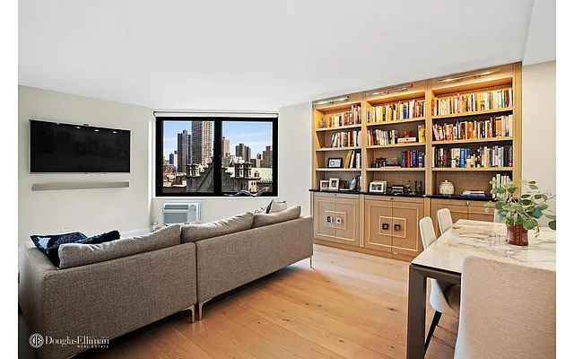 Sold by Douglas Elliman | media 15