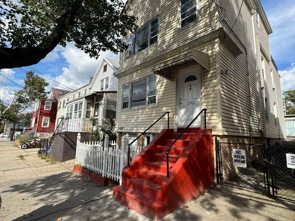 80 Mcadoo Avenue image 1 of 13