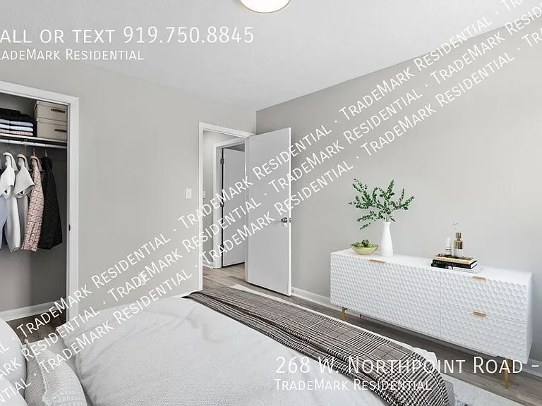 268 W Northpoint Rd #E — Photo 10