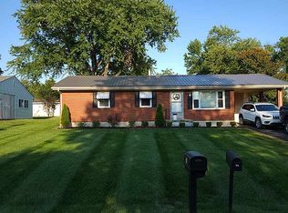 22 Shelby St, Eminence, KY 40019