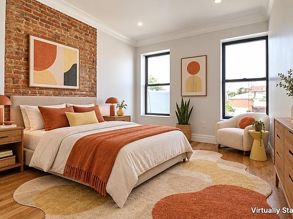 5th image of 6413 Metropolitan Ave #2REARR
