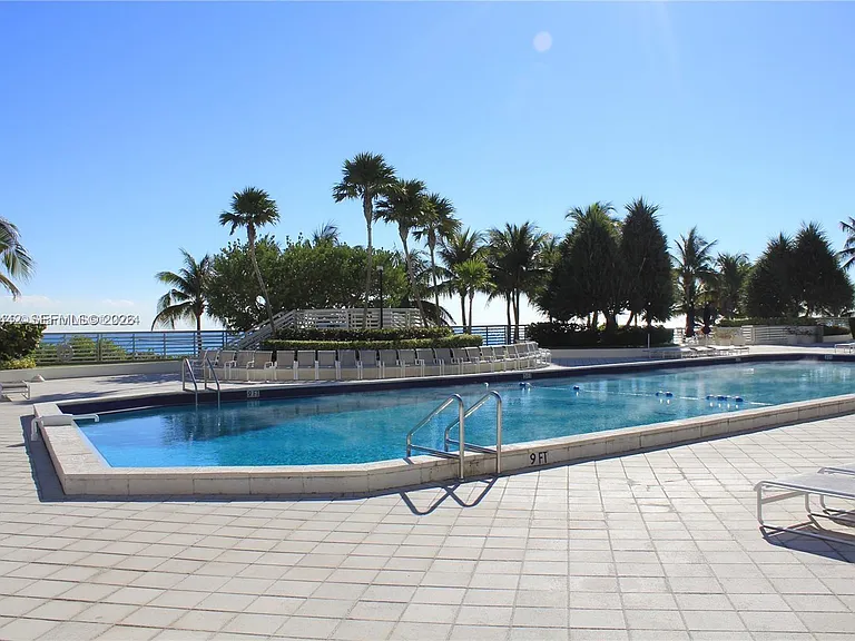5161 Collins Ave #1217 — Photo 25