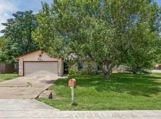400 Bonita Vista Dr, Buda, TX 78610