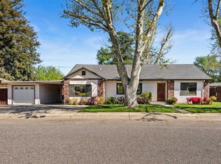 65 Mary Ln, Red Bluff, CA 96080