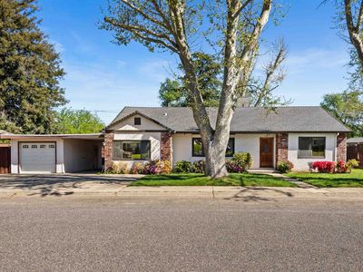 65 Mary Ln, Red Bluff, CA, 96080