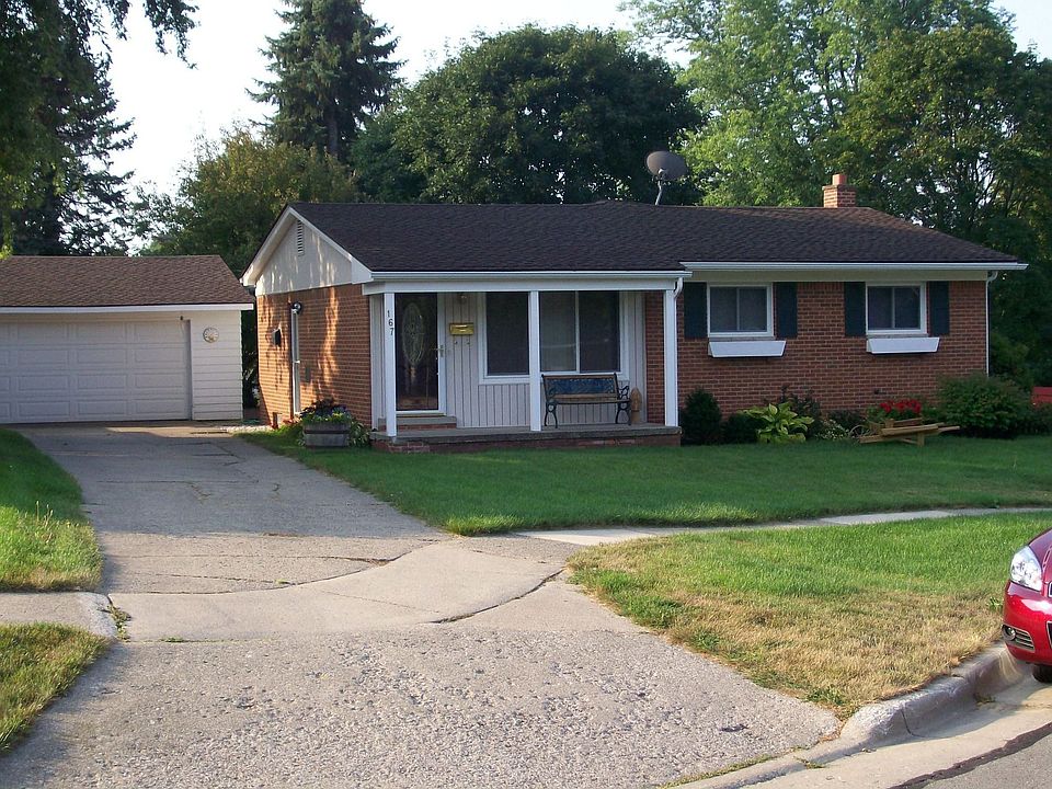 167 Elmwood Ct