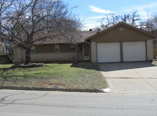 1801 Sagebrush Trl, Euless, TX 76040