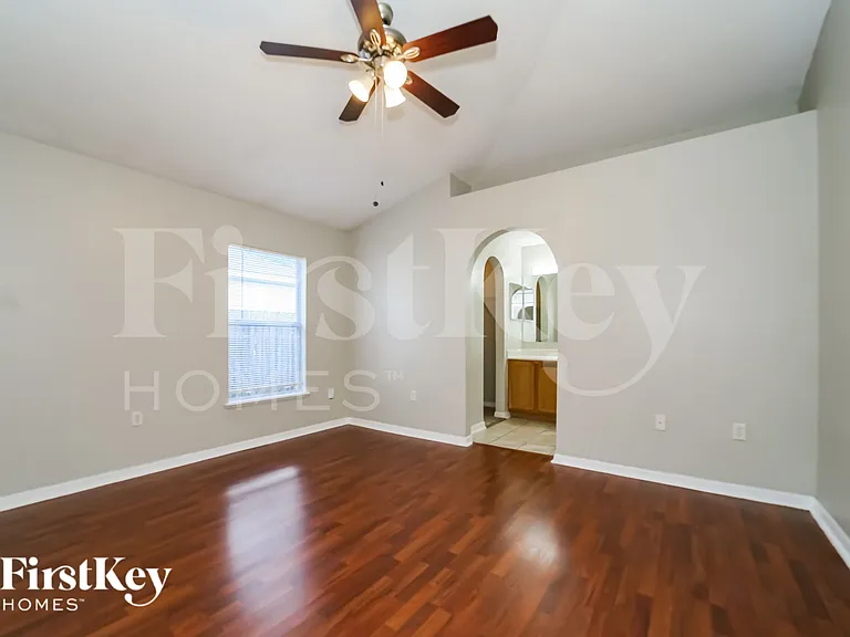 3413 Alec Dr — Photo 8