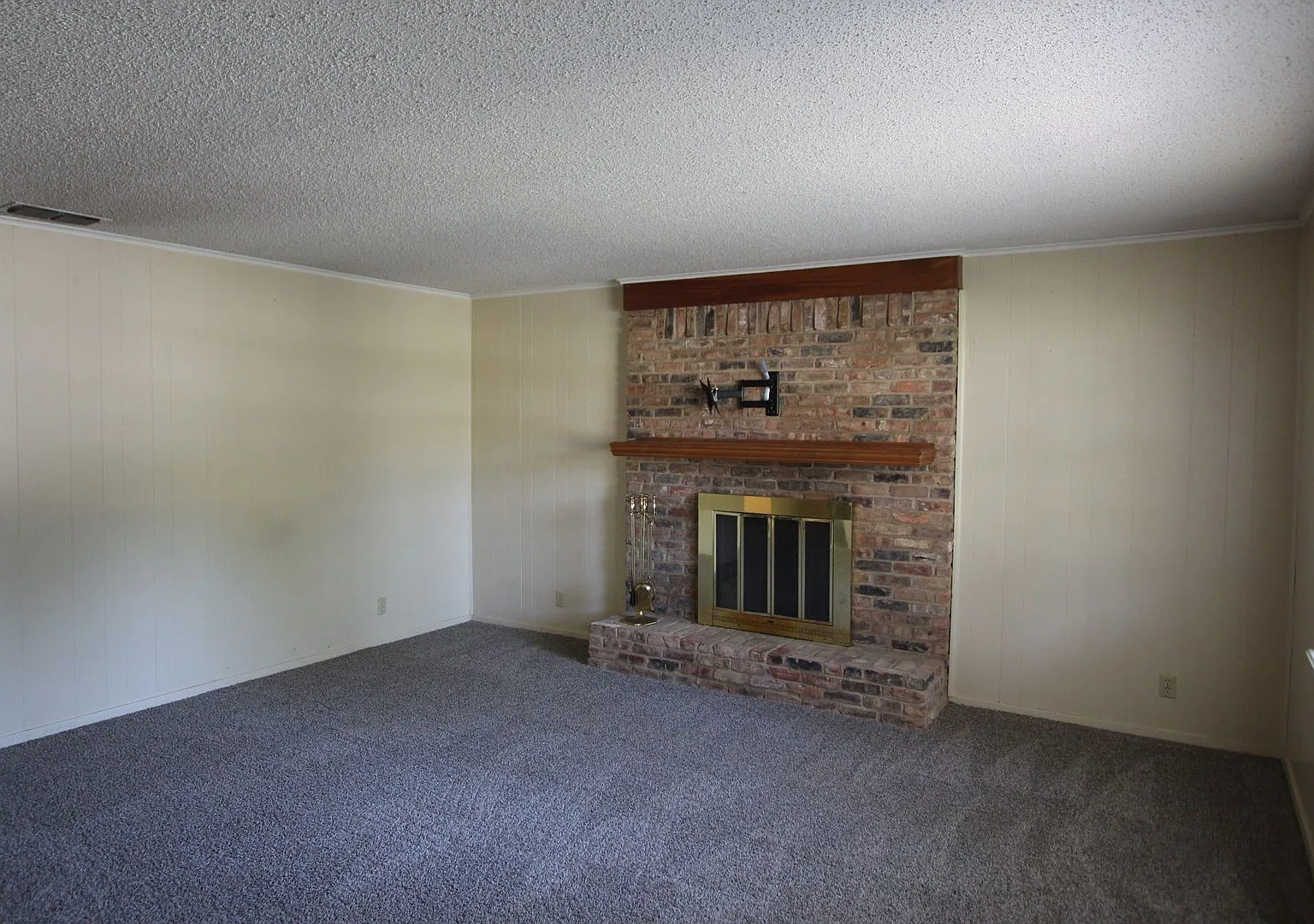 Beautiful 3 bedroom 2 bath in Tyler! — Photo 3