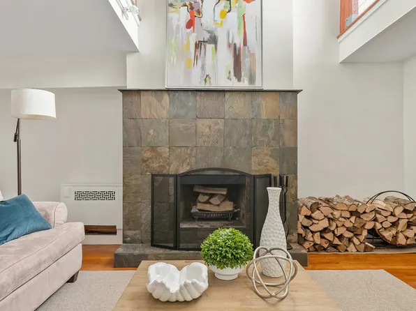 24 West 90th Street image 4 of 15