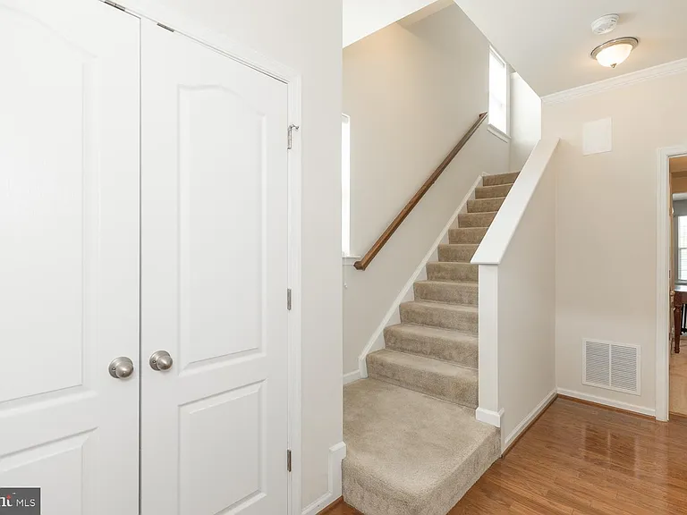 155 Schramm Loop — Photo 43