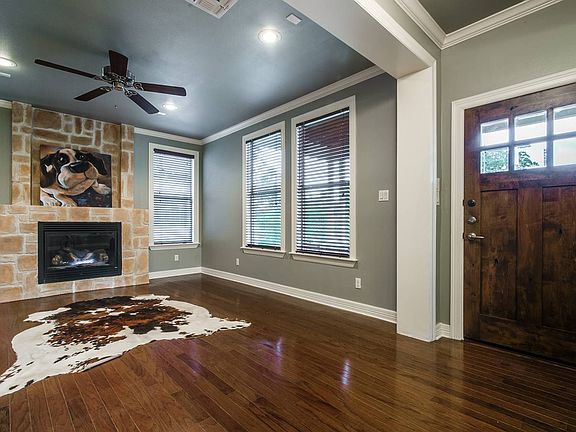5th image of 322 Funston Pl