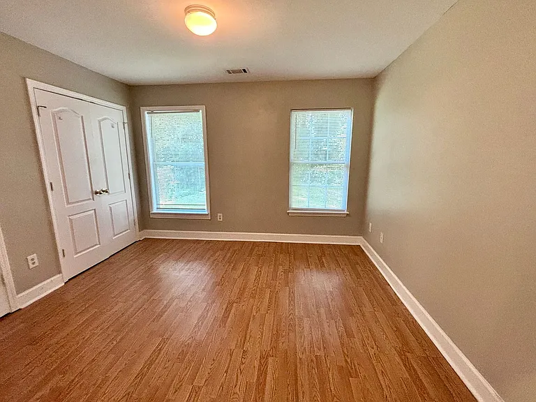 2595 Elliott St NW — Photo 21