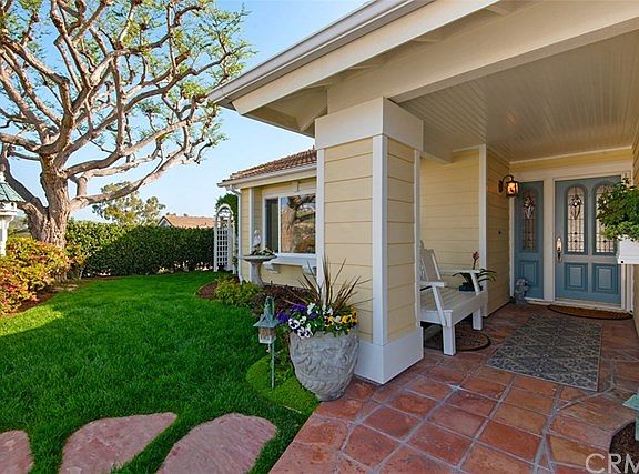 2nd image of 708 Calle Contenta