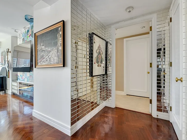 1 Avery St #10D — Photo 4
