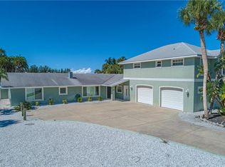 225 Green Dolphin Dr, Placida, FL 33946