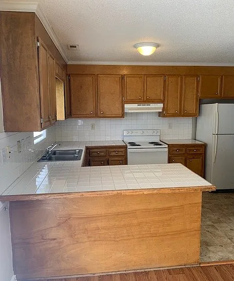 3935 Ttt Sterling Pointe Dr #5 — Photo 4