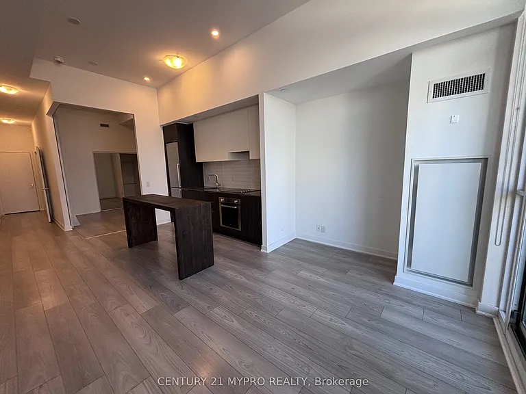 120 Parliament St #601 — Photo 7