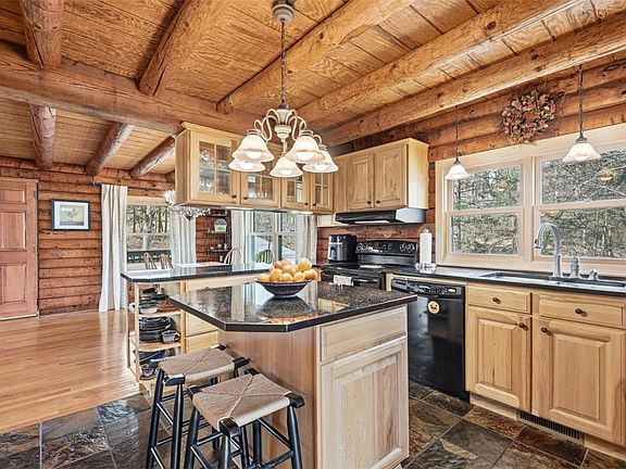 5th image of 335 Mingo Rd