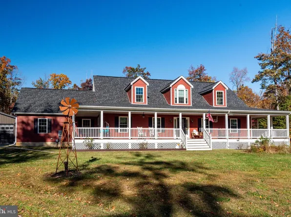 26000 Sycamore Dr, Mechanicsville, MD 20659