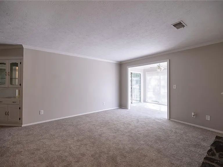 1907 Countryside Pl SE — Photo 10