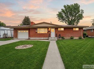 385 Shelley Ave, Shelley, ID 83274