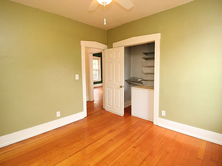 1415 NE 74th Ave — Photo 15
