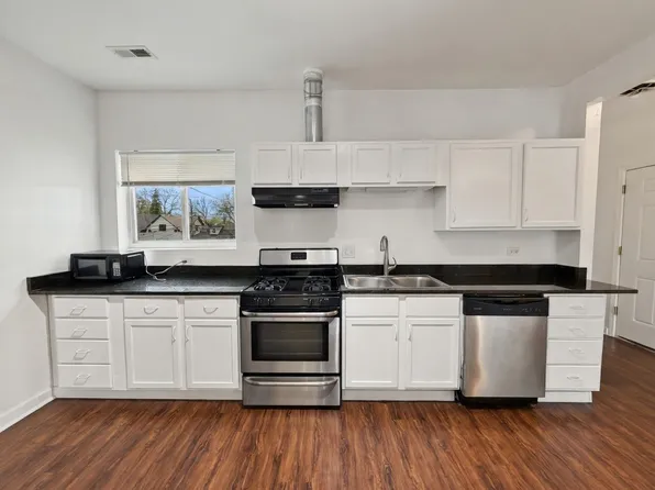 5834 W Irving Park Rd #1F, Chicago, IL 60634