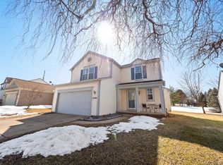 1557 Meadow Ridge Dr, Pontiac, MI 48340