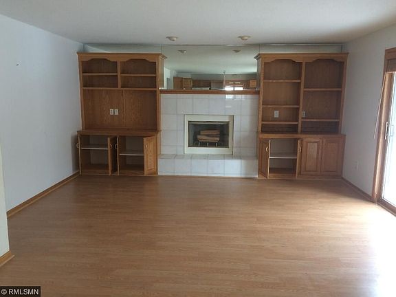 5th image of 8900 Windsor Ter N