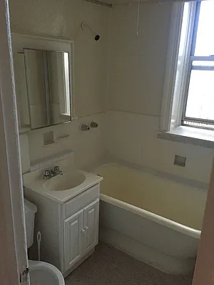 Rented by Compass | media 10