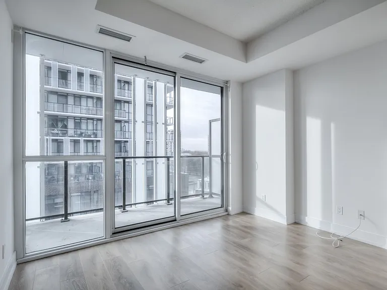 150 Fairview Mall Dr #603 — Photo 4