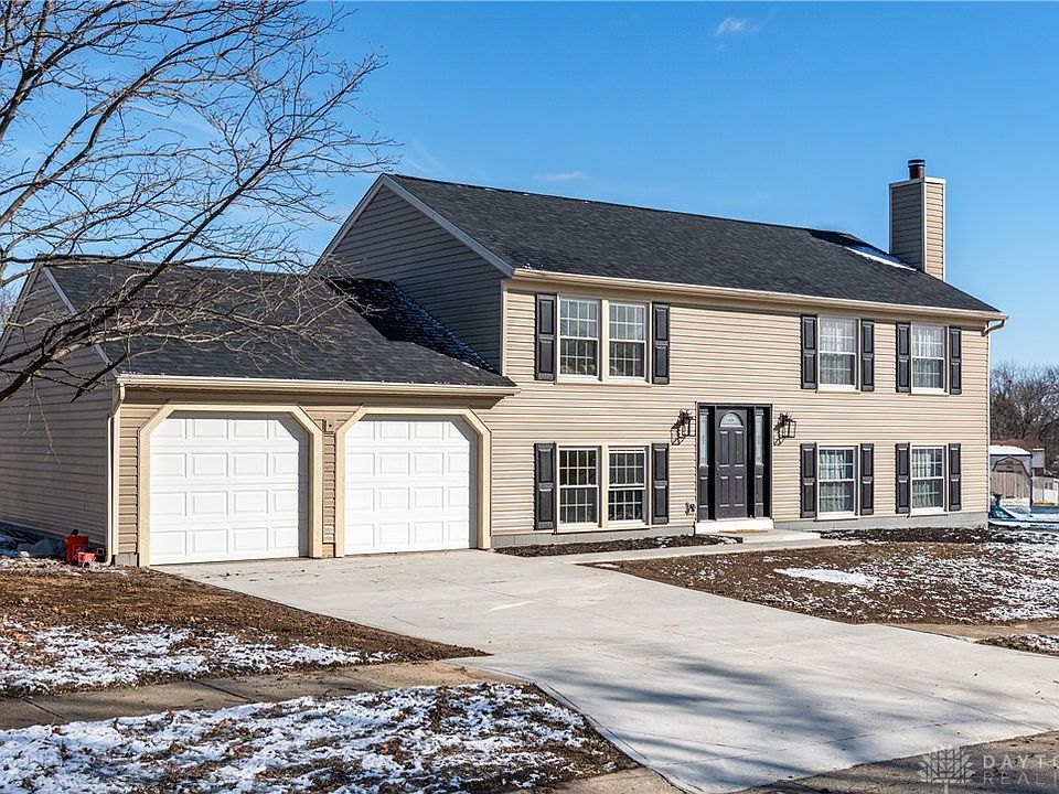 1st image of 2387 Cross Village Dr