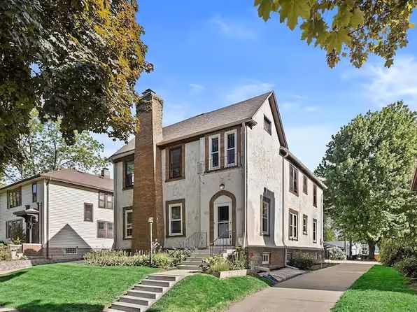 8002 Gridley Ave #8002