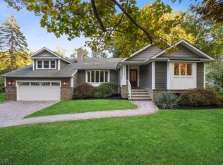 1009 Charles St, Mountainside, NJ 07092