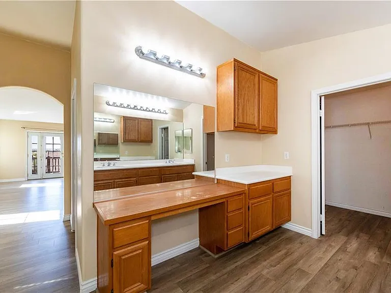 15561 Hammett Ct — Photo 19