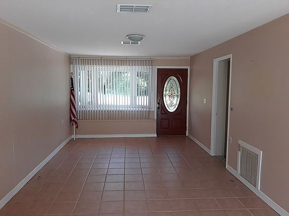 Formal entry and Dining