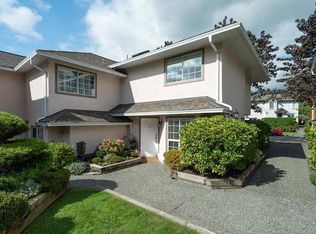 225 W 16th St #13, North Vancouver, BC V7M1T7
