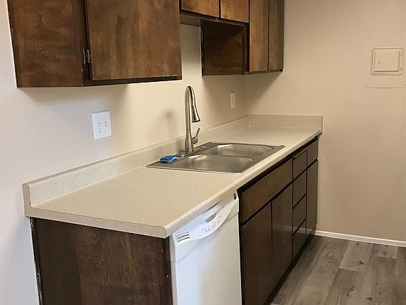 5th image of 325 Standiford Ave APT 13