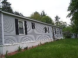 4th image of 15 Stewqrt Ave
