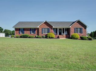 115 Chickasaw Dr, Shelby, NC 28152