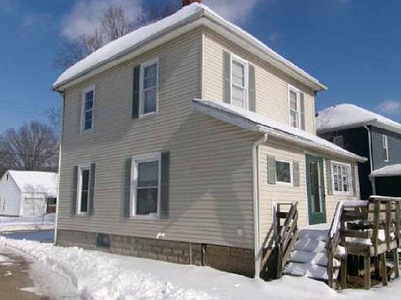 3rd image of 437 E State St