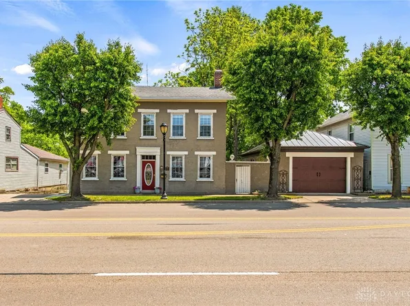103 N Main St, Englewood, OH 45322