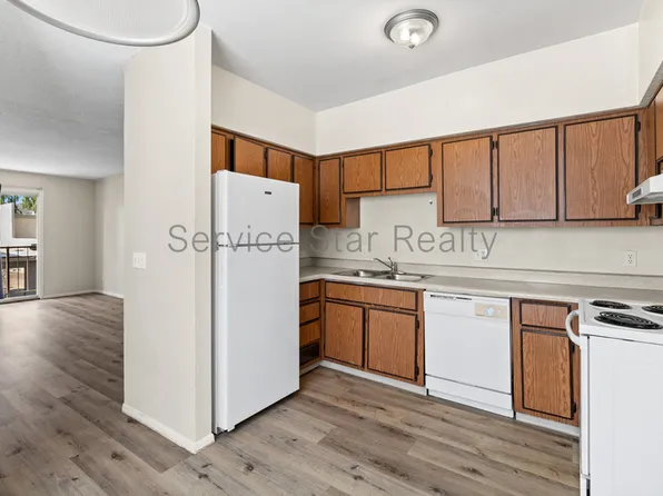 2807 E Le Marche Ave APT 203, Phoenix, AZ 85032