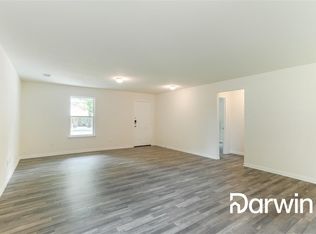 221 W Tennie St, Gainesville, TX 76240