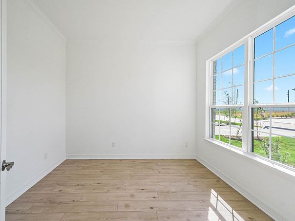 Flex Room