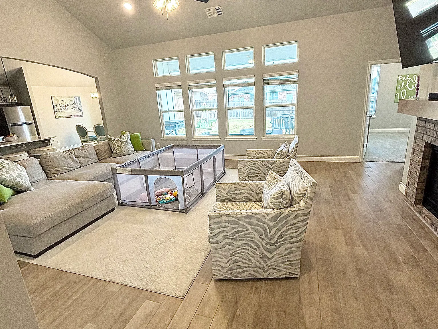 3 bed, 1779 sqft, $2,200 — Photo 4