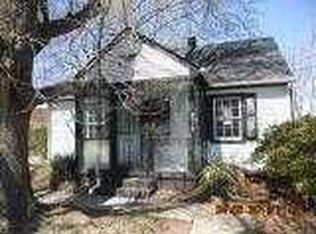 1131 Shuford Ave, Colonial Heights, VA 23834